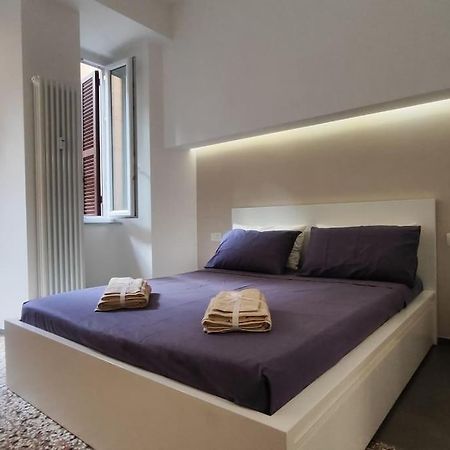 Cozy Apartment Near The Colosseum Rome Exterior photo
